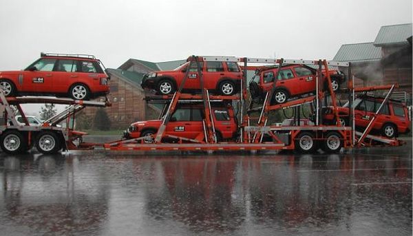 A few pictures of the G4 Competition Land Rovers at our local big tourist 